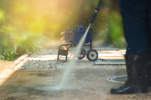 Best Playground Equipment Cleaning  in Hillsborough, CA